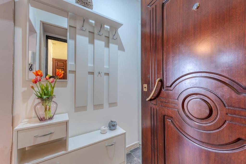 Nest 27 Apartment Лече Екстериор снимка