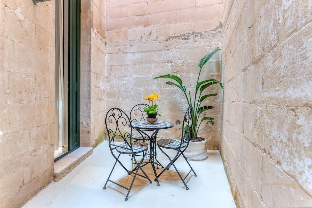 Nest 27 Apartment Лече Екстериор снимка